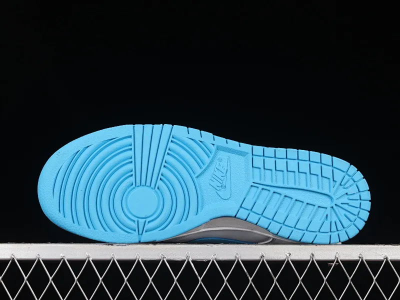All Categories Nk SB Dunk Series Nk SB Dunk Low Low-top sneakers Cost-effective version Nk Dunk Low "Light Blue" Gray North Carolina SB low-top sports and leisure sneakers DV0831-001